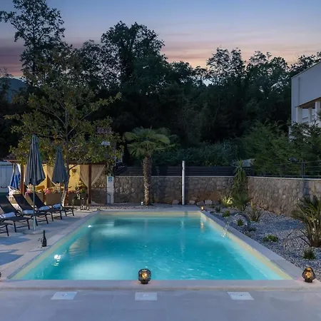 Adriatic, Enio With Swimming Pool, Panoramic Sew View, Free Parking *