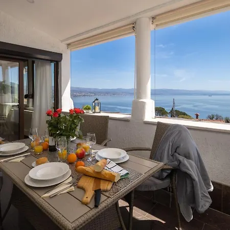 Apartment Adriatic, Enio With Swimming Pool, Panoramic Sew View, Free Parking *