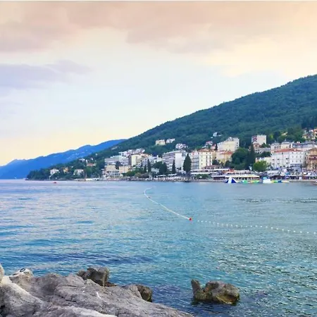 Adriatic, Enio With Swimming Pool, Panoramic Sew View, Free Parking Apartment *